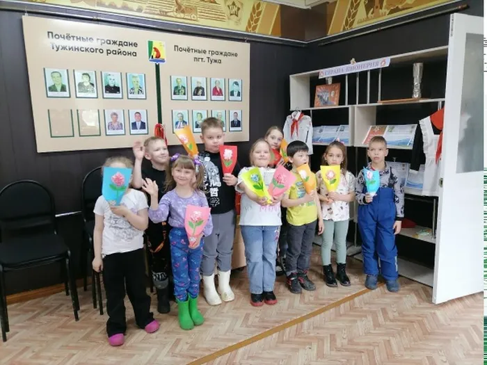 Мастер-класс "Весенняя открытка" для детей детского сада.